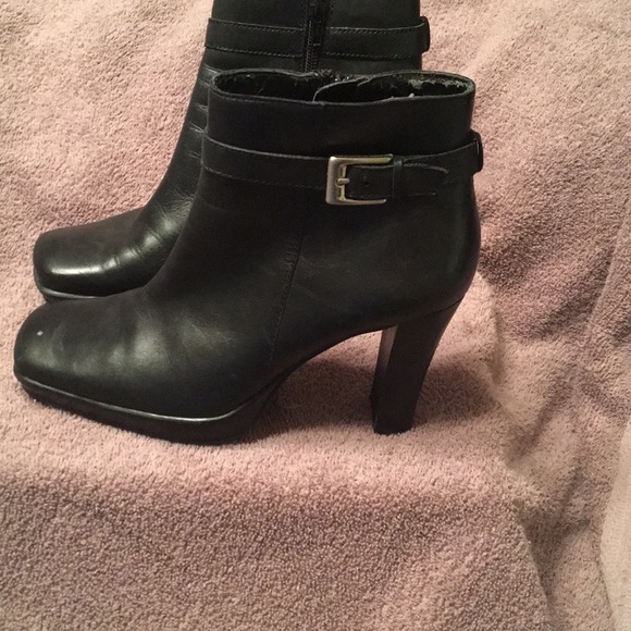 Women’s ankle Boots - Picture 3 of 5